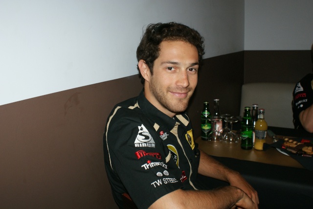 18.6.2011- Nick Heidfeld und Bruno Senna in Luxemburg Dsc07012