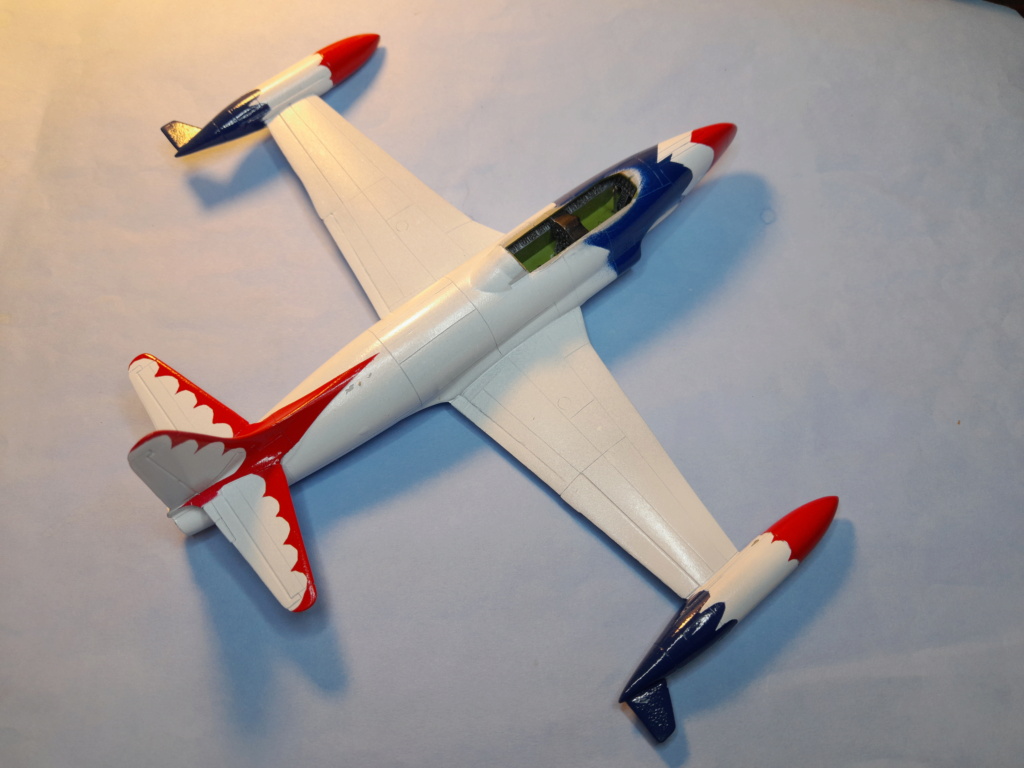 LOCKHEED T-33 SHOOTING STAR Patrouille THUNDERBIRDS Réf 301 20220418