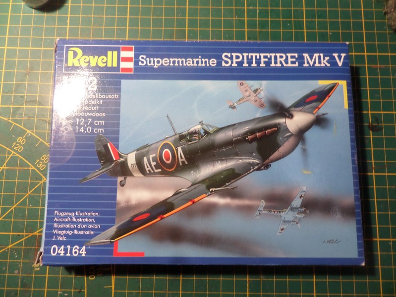 [Revell] Supermarine Spitfire MkV Spitfi25