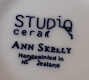 For gallery Studio Ceramics, Teal, Richmond  106-st10