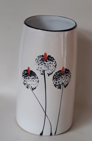Temuka Terracotta bowl and tall Wildflowers vase 20190514