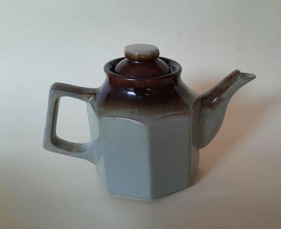 For gallery tea pot and coffee pot Clay Craft  Clay_c11