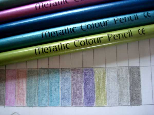 Crayons Metallic colors  Dsc04727