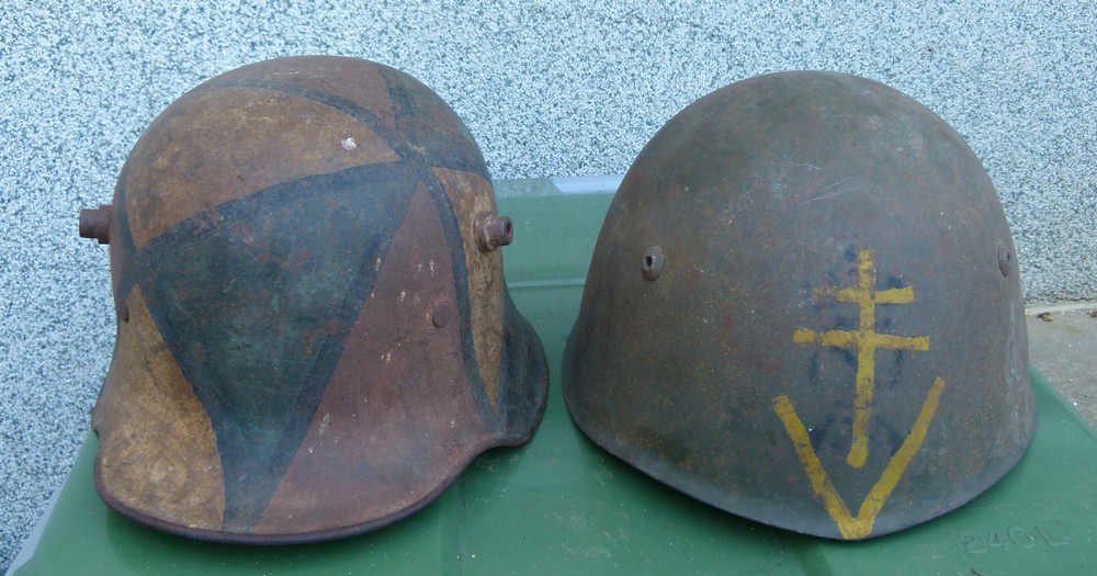 Aide à l'identification paire de casques "Normandie" 19-52-10