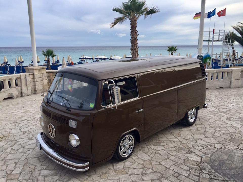 Combi tôlé T2b 1974 01917