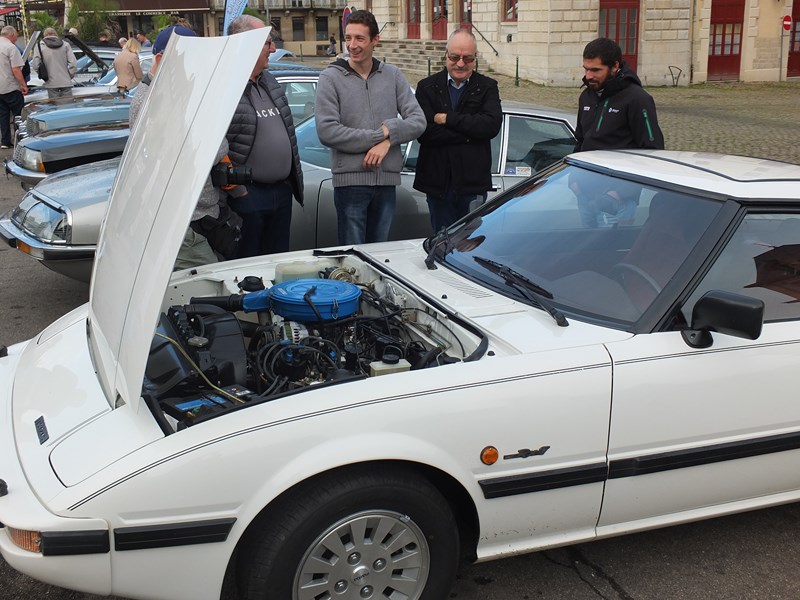 RASSEMBLEMENT DE ROTATIFS 26 SEPTEMBRE A AUTUN Dscf1013