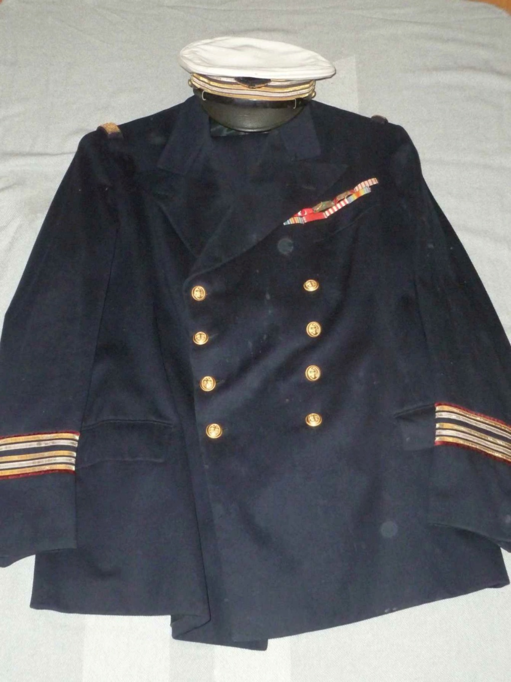 Tenue Officier médecin de la Marine 1940 Ard40 - Janv 1 - A clôturer  P1160460
