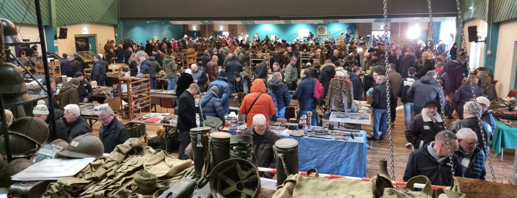 Salon antiquités militaires Epernay 21 janvier 2024 Eparna11