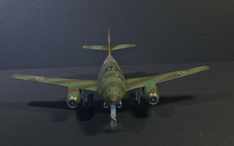 Une hirondelle façon zèbre : le Me 262 A1a de Rudolf Sinner - Maquette Airfix - 1/72 Me_26246