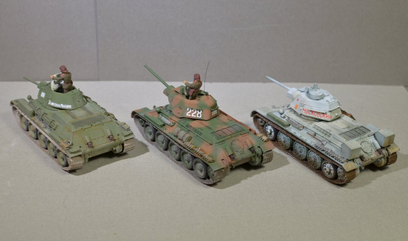 Et un, et deux, et trois... T34 [Dragon] 1/72 T34-7621