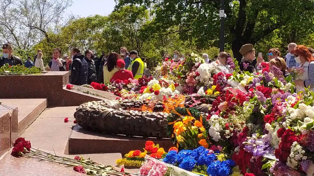 Единственный в странах бывшего СССР парад Победы прошел в Минске  - Страница 2 5983b110