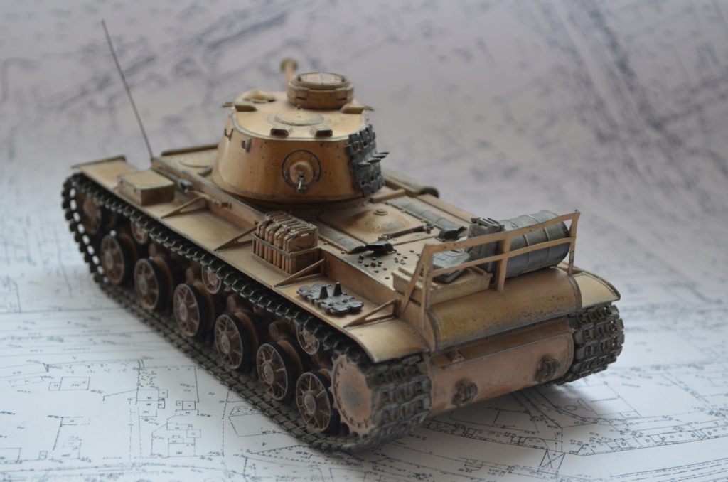 Pz.Kpfw KV-1 756(r) tank Trumpeter  1:35 Dsc_0113