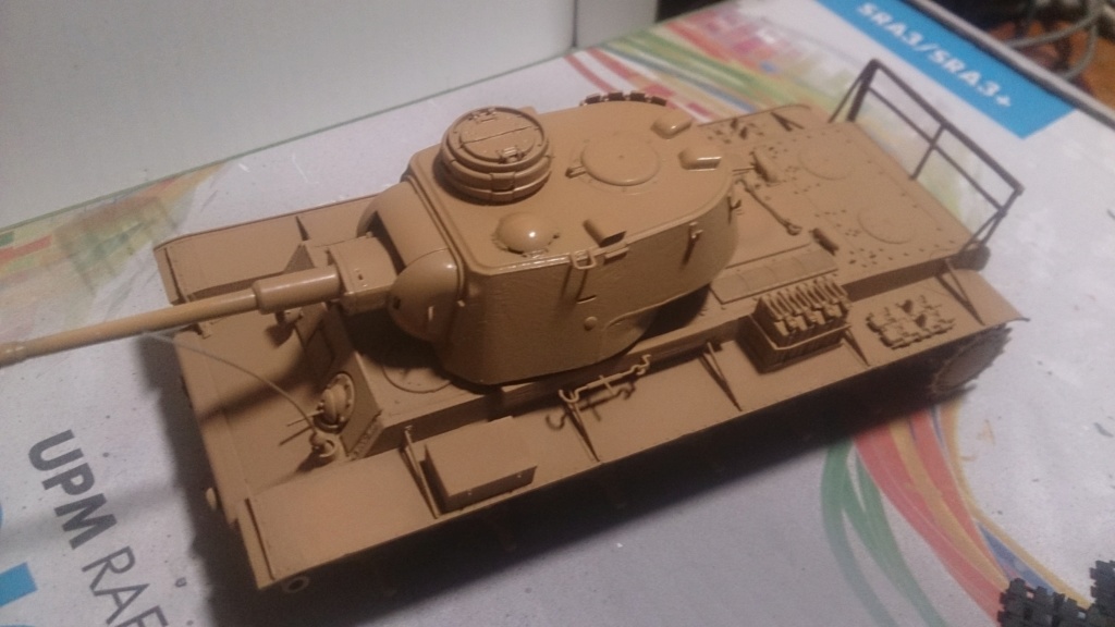 Pz.Kpfw KV-1 756(r) tank Trumpeter  1:35 Dsc_6733
