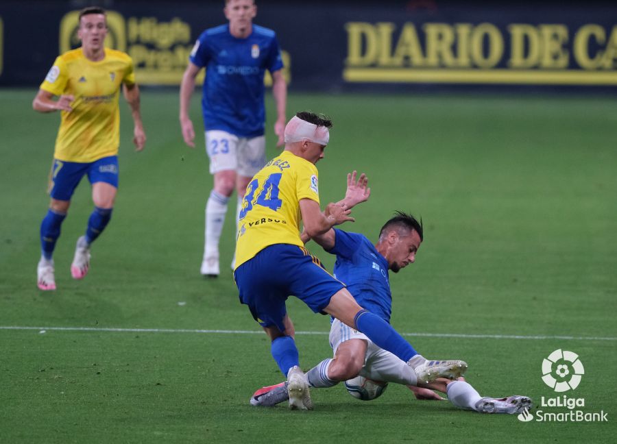 JORN.38ª LIGA SMARTBANK TEMP.2019/2020 CÁDIZ CF-REAL OVIEDO (POST OFICIAL) 0b659710