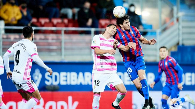 JORNADA 14 LIGA SAMARTBANK 2021/2022 SD EIBAR-REAL OVIEDO (POST OFICIAL) 1860