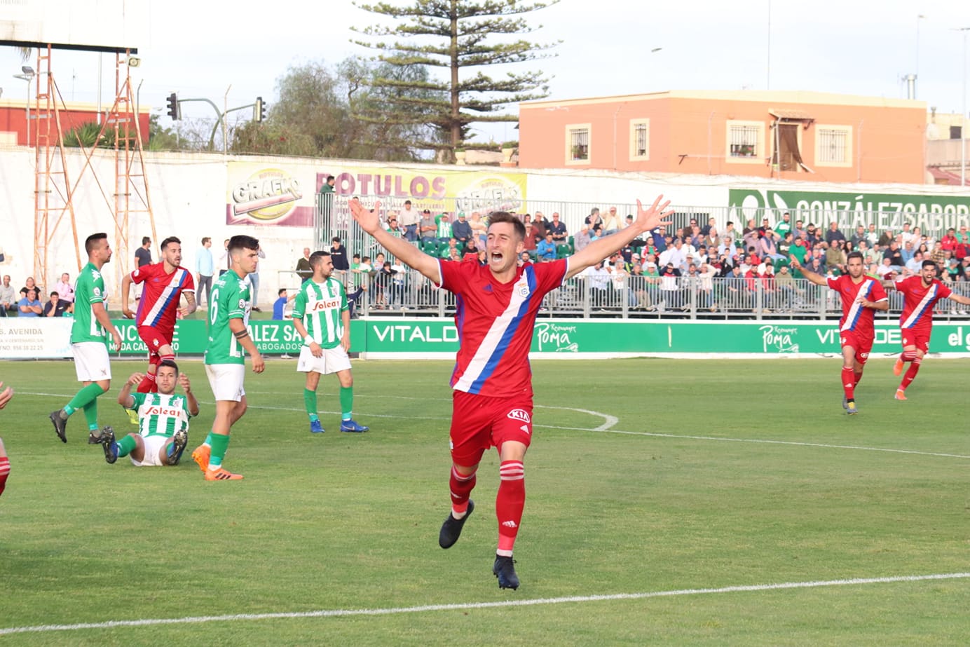 ASI VIERON LOS PERIODICOS EL ATLETICO SANLUQUEÑO 0-RECRE 3 21115