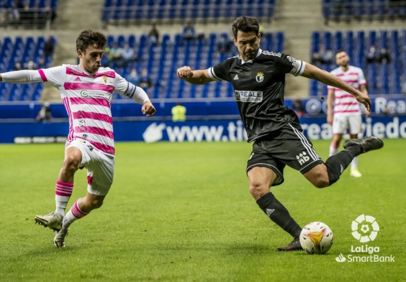 JORNADA 11 LIGA SAMARTBANK 2021/2022 REAL OVIEDO-BURGOS CF (POST OFICIAL) D15e2110