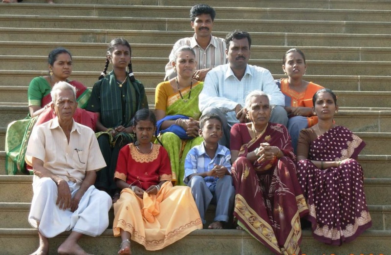  Дравиды — народы, населяющие главным образом Южную Индию и говорящие на дравидийских языках.  Photo288