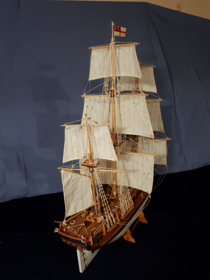 HMS Bounty de Billing boats au 1/50 34985110