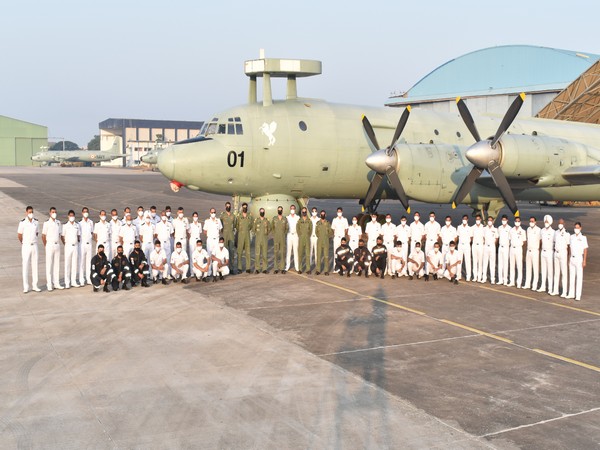 [Aviation] Indian Navy - Page 7 May10