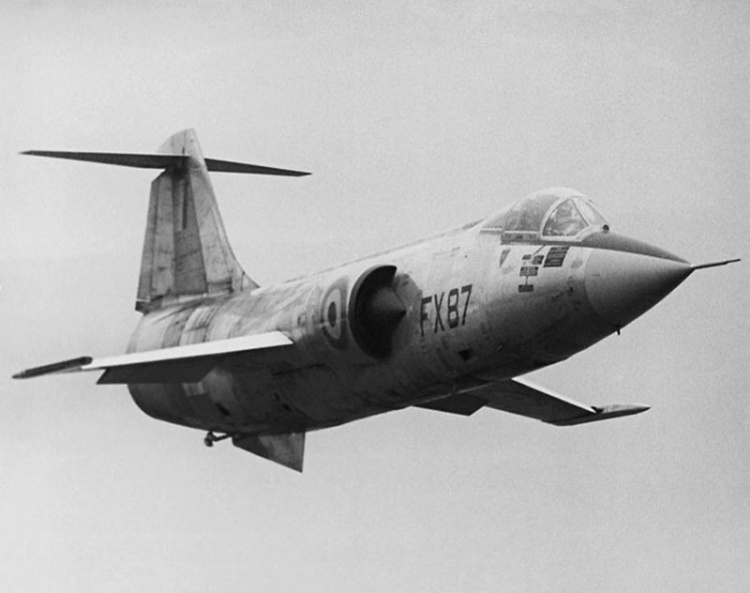 [FoMaer] 1/48 - Restauration Lockheed F-104G Starfighter  Fx0910