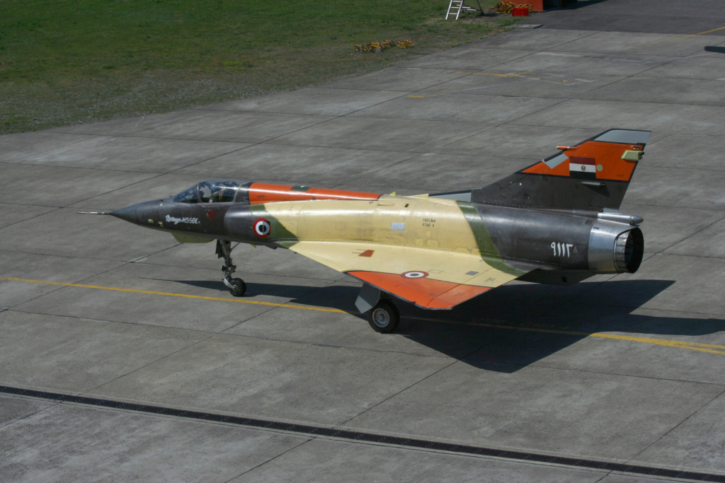 [Modelsvit] 1/72 - Dassault Mirage 5SDE Horus Egypte   - Page 2 Img_7813