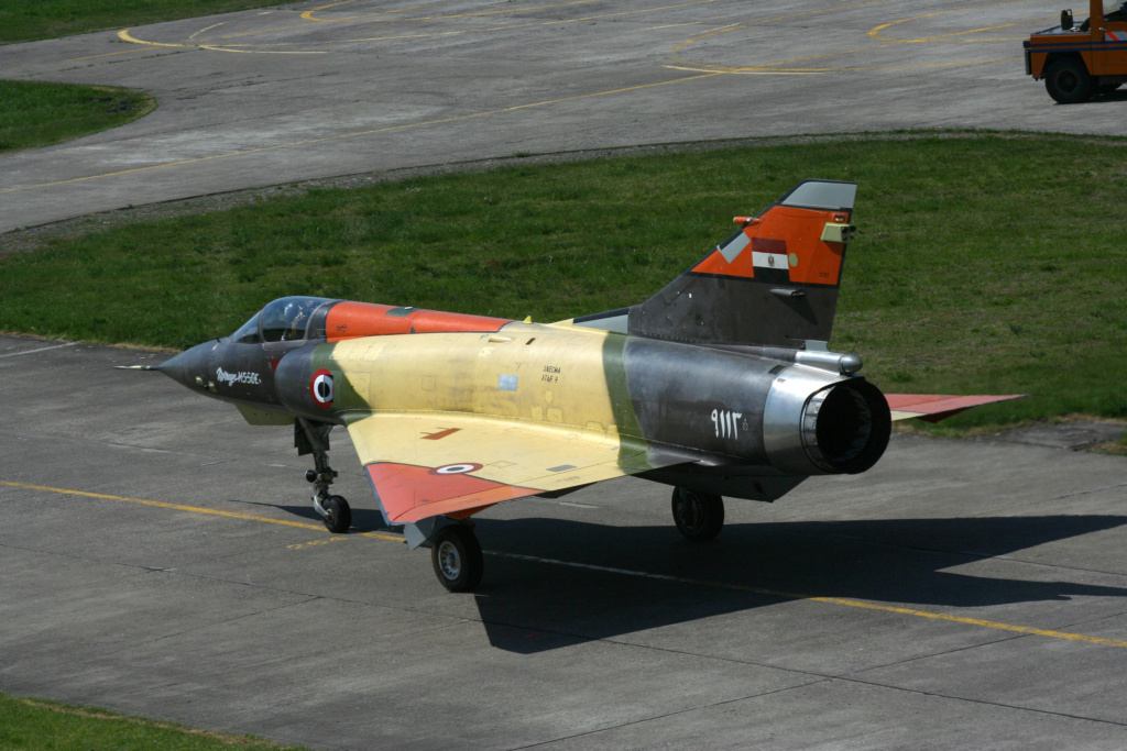 [Modelsvit] 1/72 - Dassault Mirage 5SDE Horus Egypte   - Page 2 Img_7815