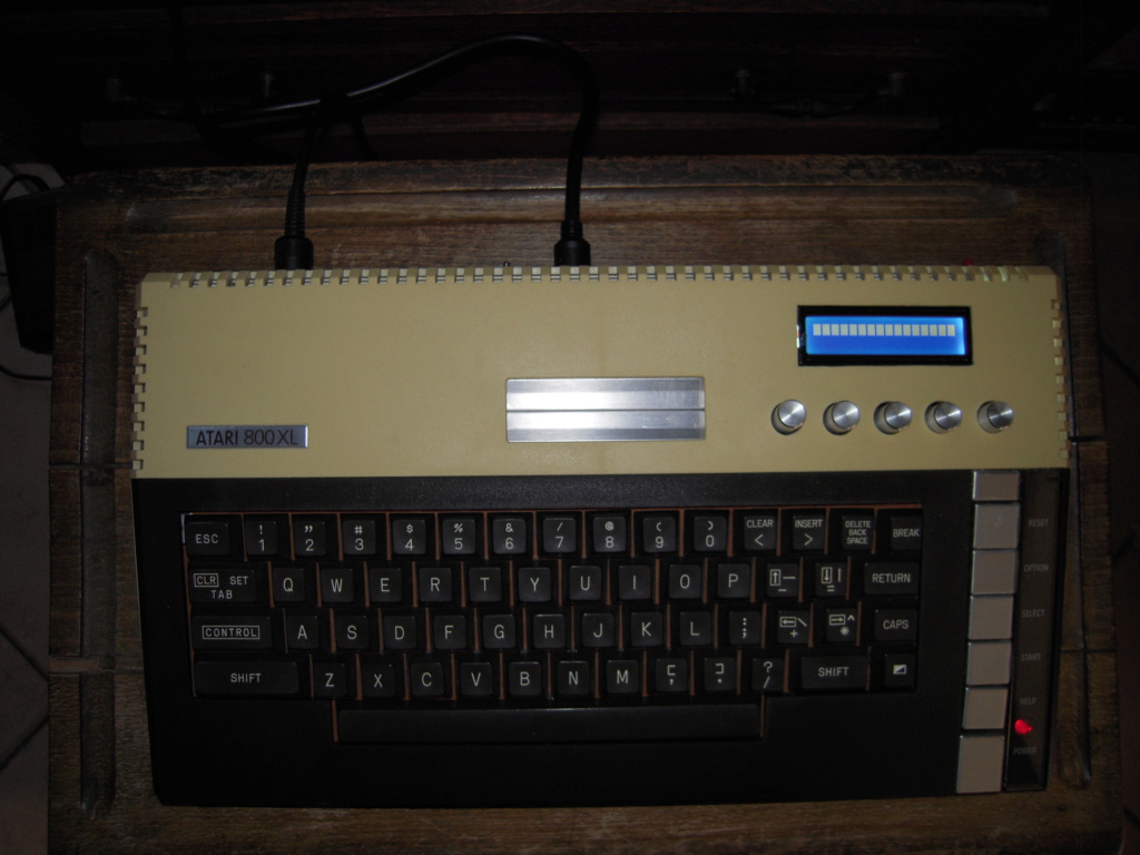 [ECH] Atari800XL défectueux Atari_10