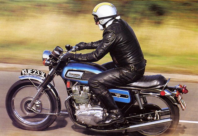 1000 Triumph Quadrant 1975 Sur_la10