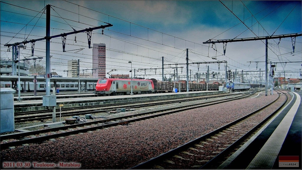 Photos et vidéos de la ligne Bordeaux - Toulouse - Narbonne - Sète (2007-2013) 2011_072