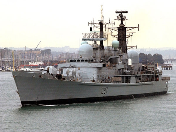 Type 42 Class destroyer - Page 2 01a5b811