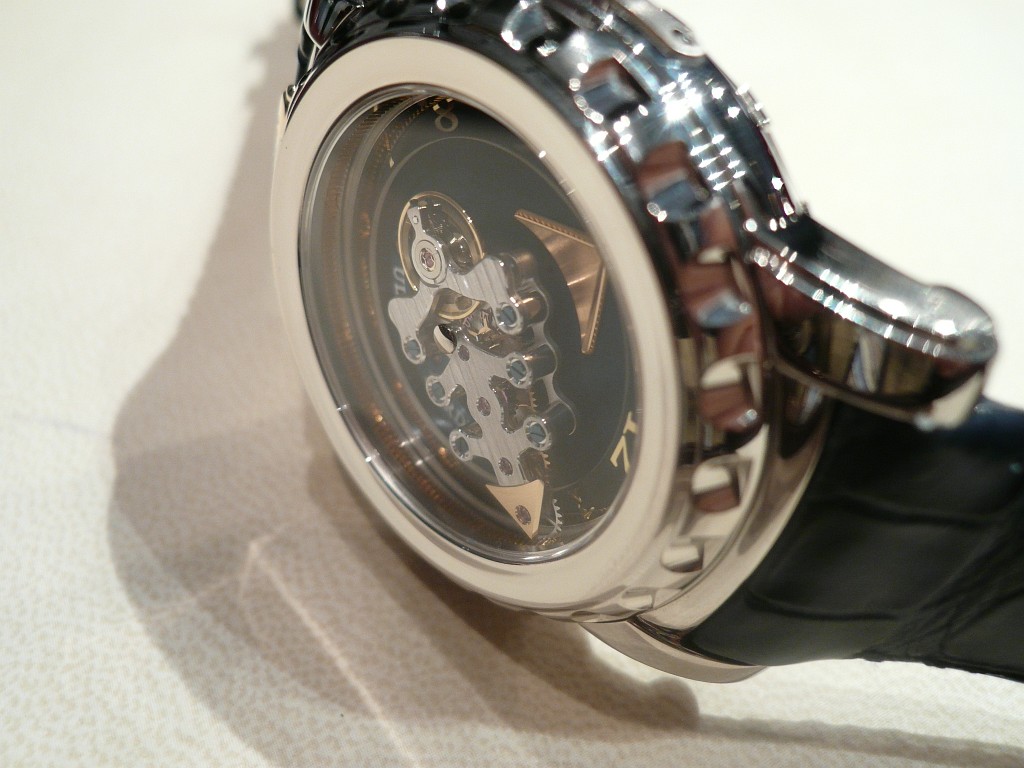 Un carrousel d'exception : l'Ulysse Nardin Freak. Salon114