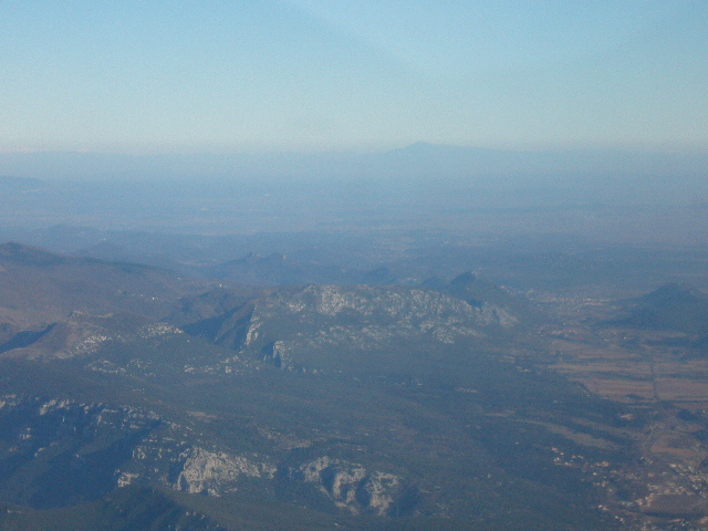 Photo survol viaduc millau mt aigoual,cévennes en C172 P1050111