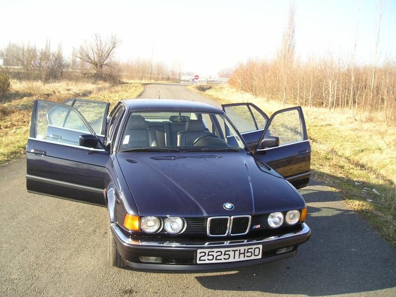 BMW E32 - 735IA- P1010010