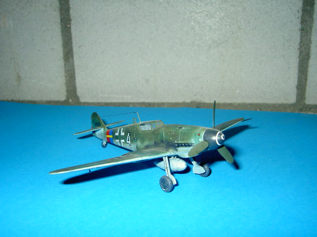 Messerschmitt Bf109 g-10 [revell] 1/72 Avions11