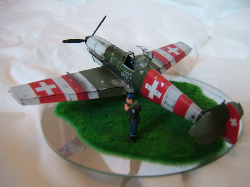 Me 109 suisse et P-40 russe (hobbyboss, la suite....) Dscf3219