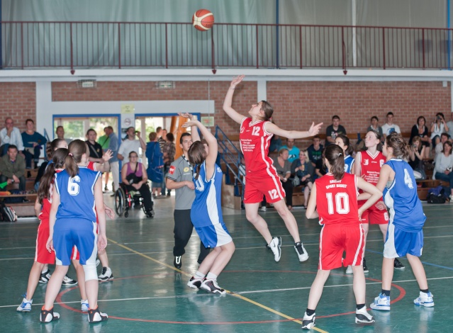 Finale Minimes Fem Aulnoy / Aulnoye-Aymeries. _dsc0350