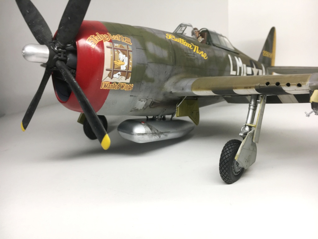 P47-D razorback 1/32 TRUMPETER  - Page 5 Star_a10