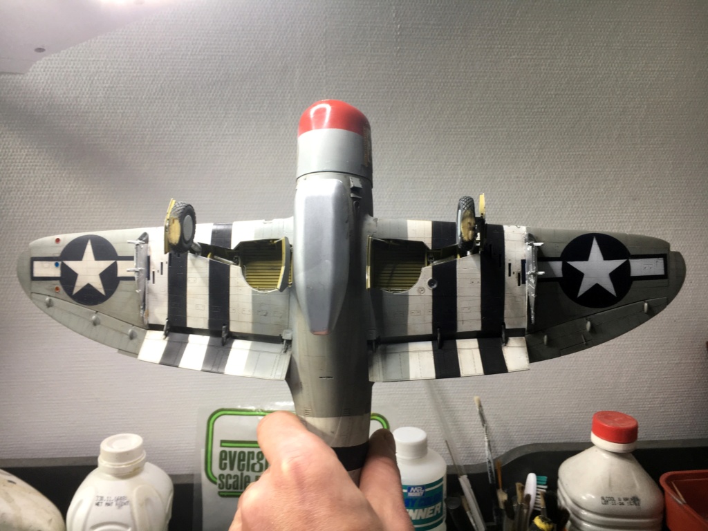 P47-D razorback 1/32 TRUMPETER  - Page 6 Star_b11