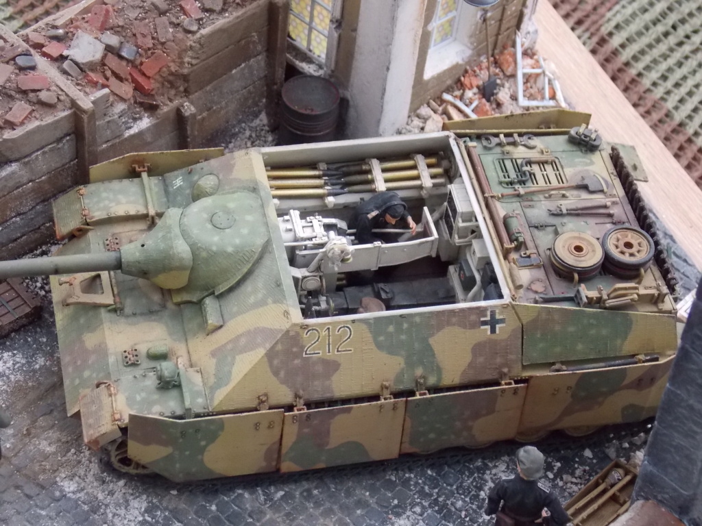 jagdpanzer IV L/70 (V) 1/35 DRAGON Dscn1315