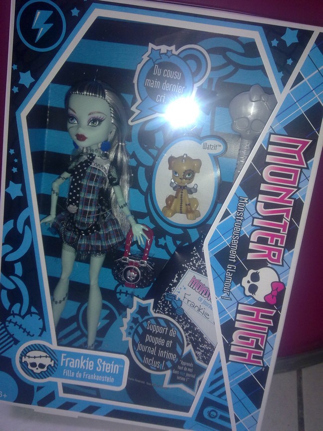 Monster High ~ Deux miss pour Pâques  24042010