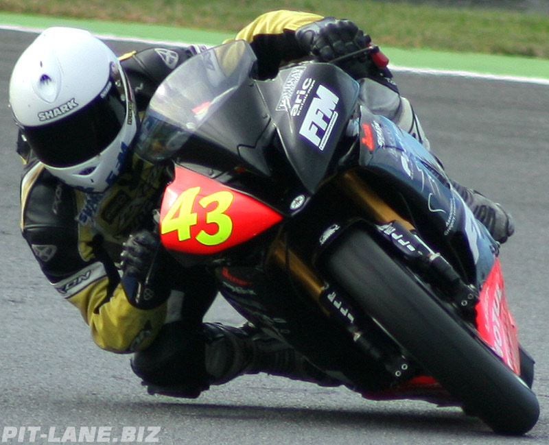 SBK Magny-Cours 2010 vu par Marc... Img_6210