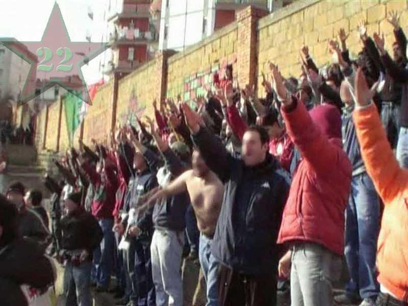 Stagione Ultras 2005/06 - Pagina 3 Cn22c10