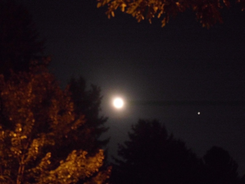 full moon and jupiter Hpim4011