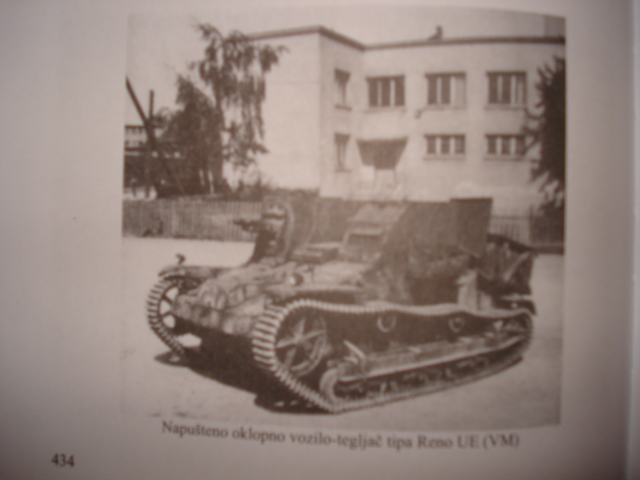 Livres sur la Yougoslavie WW2 Dsc03012