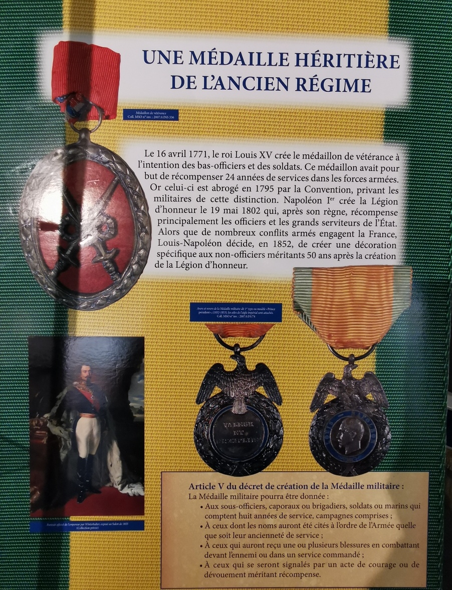 Exposition  au musée militaire de St Maixent : le Bijou de l'Armée Img_2173