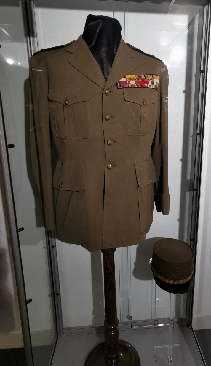 Exposition  au musée militaire de St Maixent : le Bijou de l'Armée Img_2188