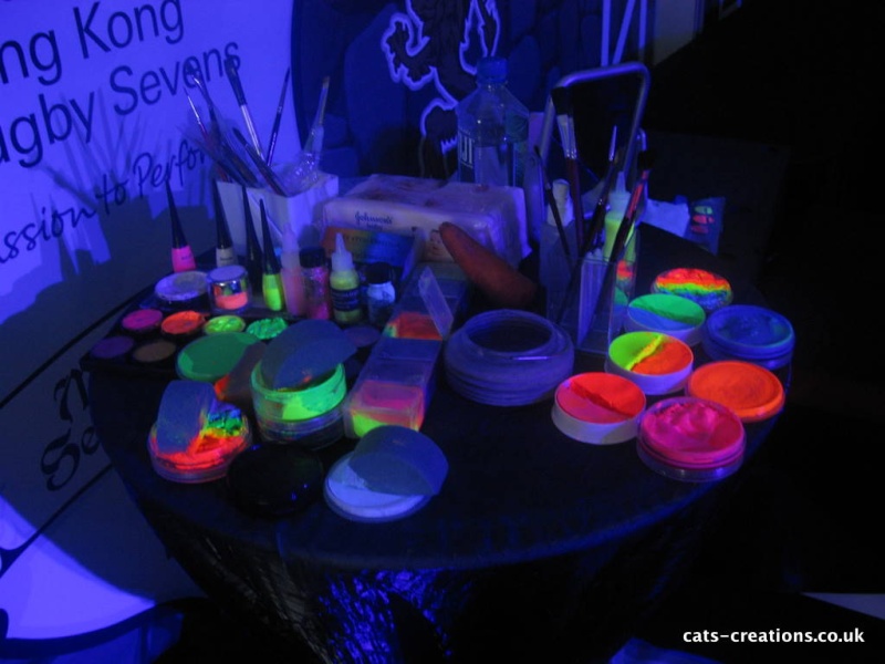 Face Painting Ideas for All Adult/Blacklight Face Painting? - Page 2 My_uv_10