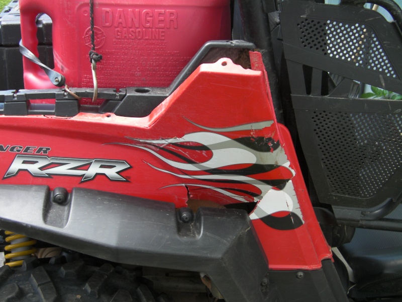Busted RZR rear fender? Wvsxs_11