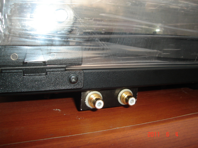 SOLD : Rega P2 with RB300 & Cartridge (Used) Dsc00718